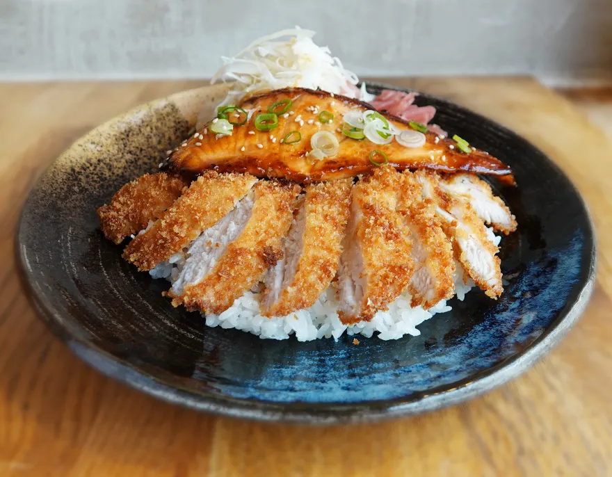 tanakatsu-CHICKEN-KATSU-SALMON-T